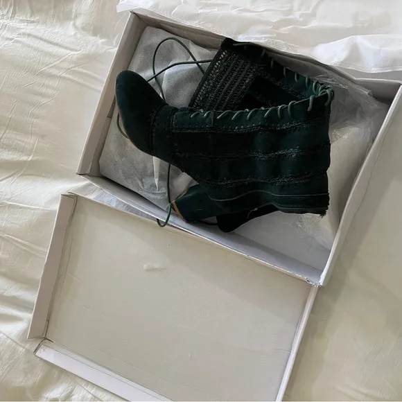 BNIB Dark Green Vegan Suede Sewed Knee Lace Up Boots with Block Heels