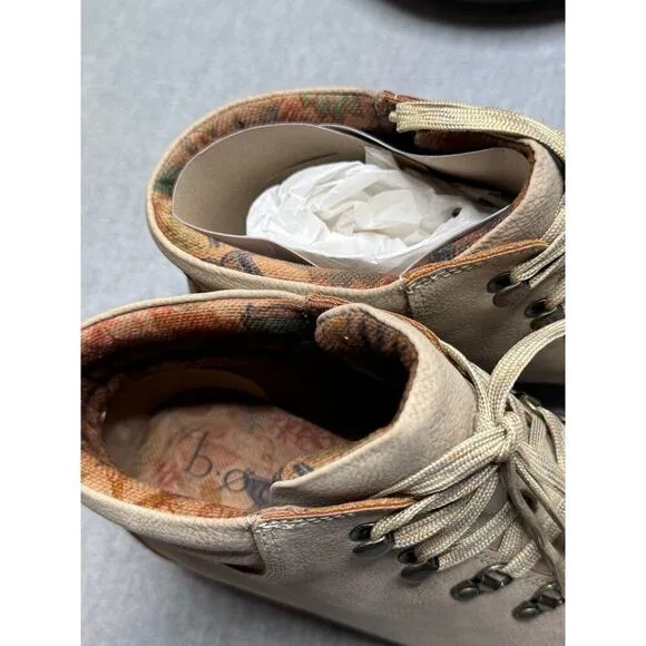 B.O.C BOC Alder Off White Ankle Boot Size 11 NEW WITH BOX