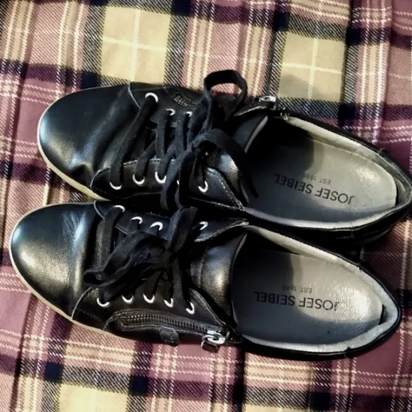 BOGO Josef Seibel Black Leather Classic Dress Sneakers Trainers Work Shoes 8.5