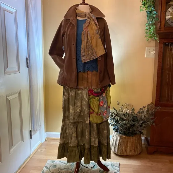 Boho Cottage handmade skirt, women’s size Large