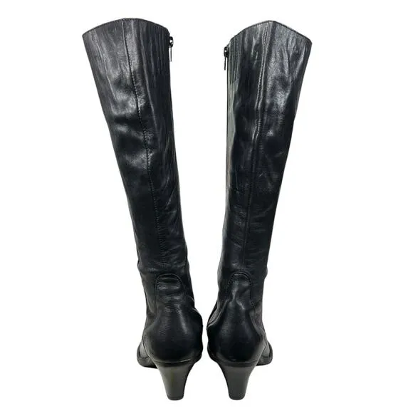 Born Women’s Black Leather Side Zip Riding Boot Size US 8.5