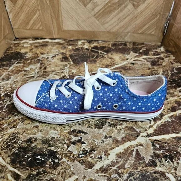 Brand New Converse women's All-Star fashion blue shoes size  4.5.    044