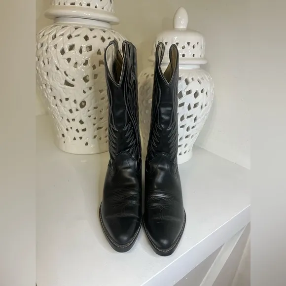 BRONCO  black  cowboy boots all man made materials 5283  size 9