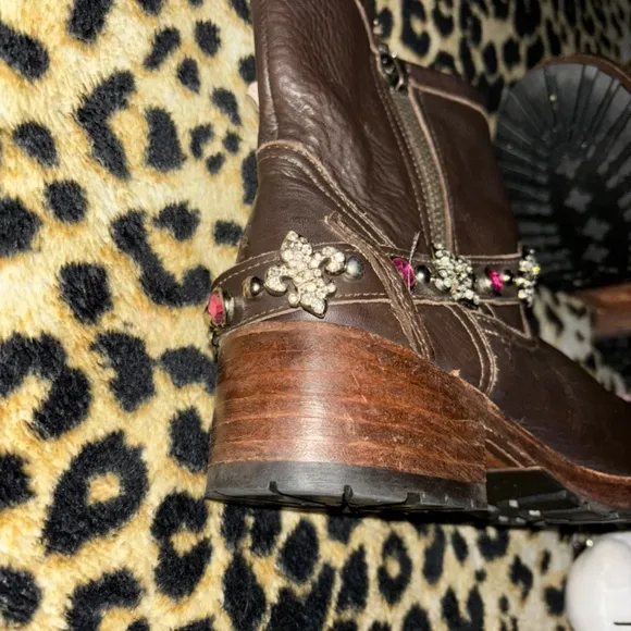 brown vintage leather biker boots