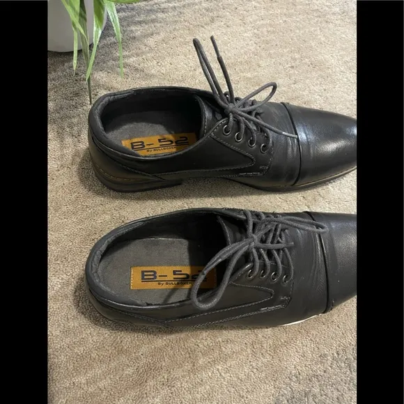 Bullboxer Men’s black dress shoes