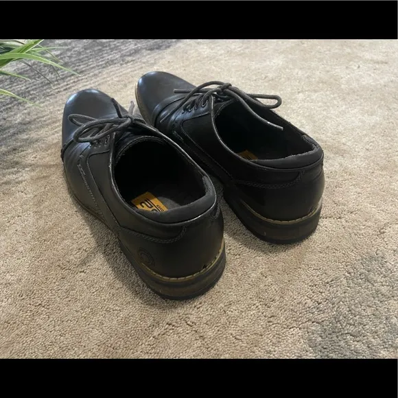 Bullboxer Men’s black dress shoes