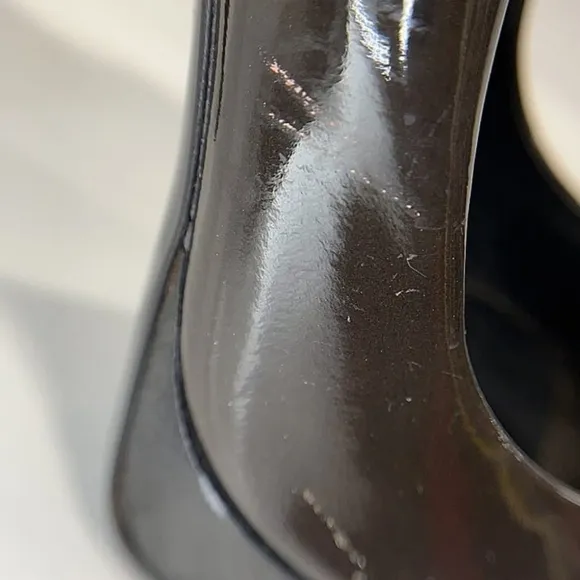 BURBERRY Brown Patnent Leather Curved Heel Peep Toe Pumps Good Condition 39 1/2
