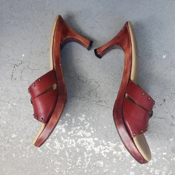 Calleen Cordero red Leather boho Wood Slides Heels studded lace up sandals 9