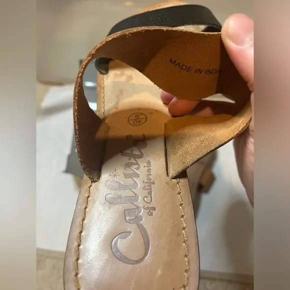 Callisto of California 2 Black Tan Banded Minimalistic LeatherFlat Sandals Sz 9
