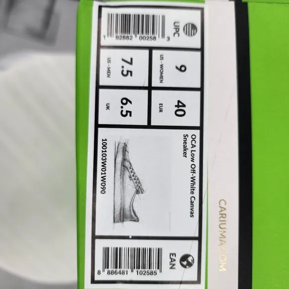 CARIUMA Oca Low White Canvas Fashion Sneakers Size 9 NWT