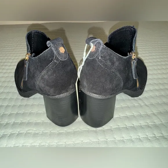 Carmela comfort flex black leather 3in heel ankle/boot Shoes size EU40/US 9 NWT