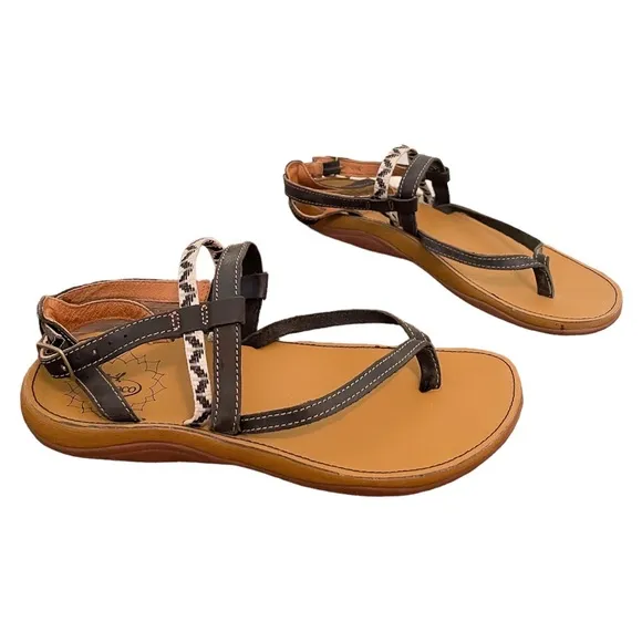 Chaco Loveland Strappy Thong Sandals Sz 6 Boho Western Comfort Shoe