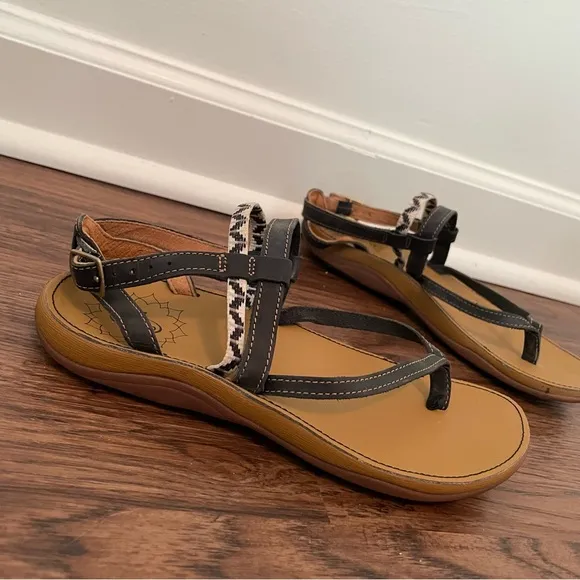 Chaco Loveland Strappy Thong Sandals Sz 6 Boho Western Comfort Shoe