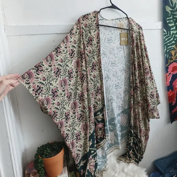 Chaser Oversized Boho Paisley Floral Tapestry Kimono