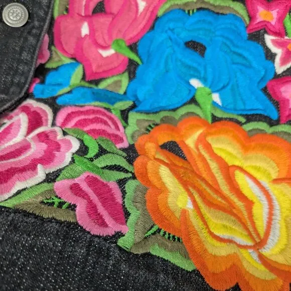 Chicos Denim Vest Floral Embroidered Y2K Boho Western Festival Colorful Black M