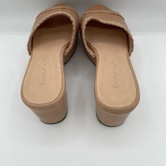 Chocolat Blu Nude Leather Platform Scalloped Mules Size 7 Chic Minimalist 3&quot;