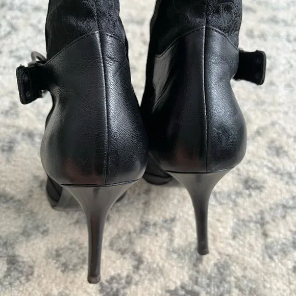 Christian Dior Women’s Black and Silver boots