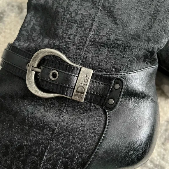 Christian Dior Women’s Black and Silver boots
