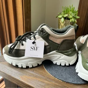 Chunky Platform Faux Suede Contrast Sneakers
