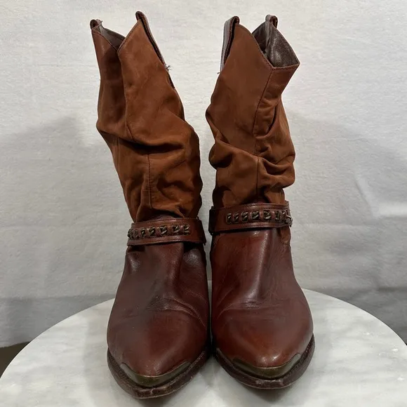 Circle S brown cowboy boots western leather chain slouchy boho distressed