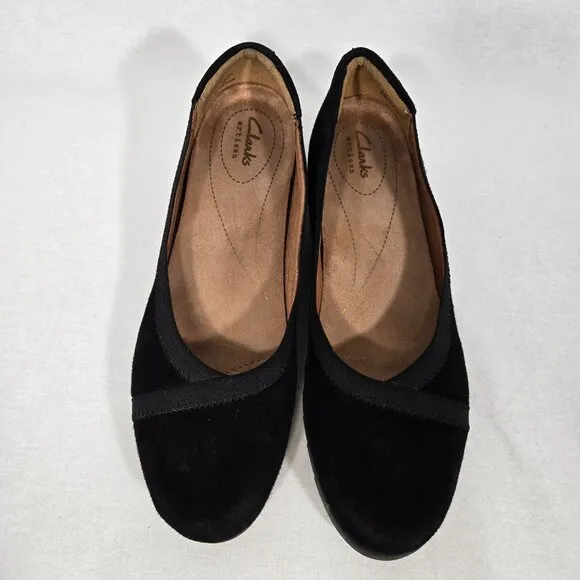 CLARKS Artisan Daelyn Hill Stylish &amp; Comfort BLACK Suede Wedge Loafer  Size 9.5M