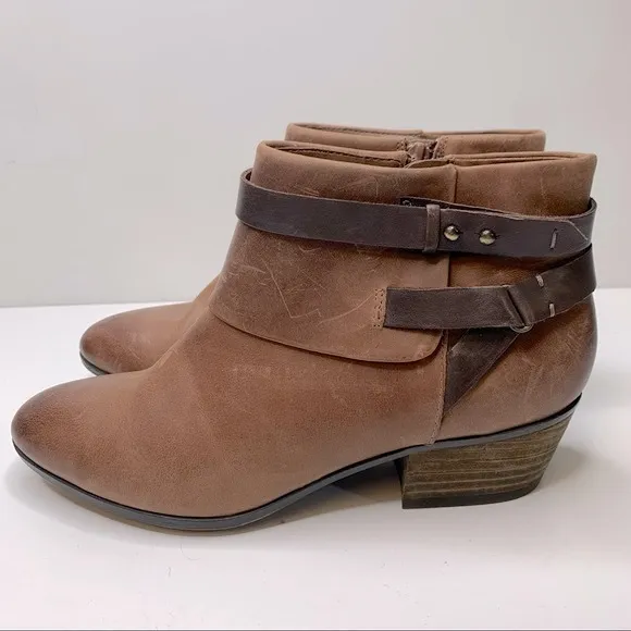 Clarks Collection’s Spye Comet Brown Nubuck Ankle Boots
