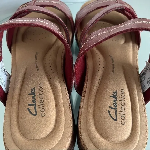 Clarks - Women’s Roseville Bay Leather Sandal - Red Leather. Size: 9 M (US). NIB