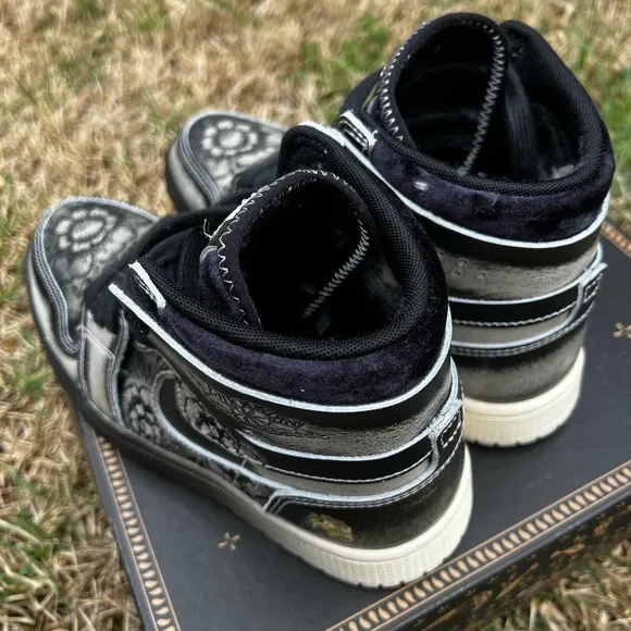 CLEAN Air Jordan 1 High Zoom “Dia De Muertos” size 5.5 Shoes
