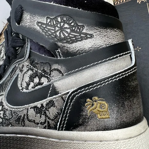 CLEAN Air Jordan 1 High Zoom “Dia De Muertos” size 5.5 Shoes