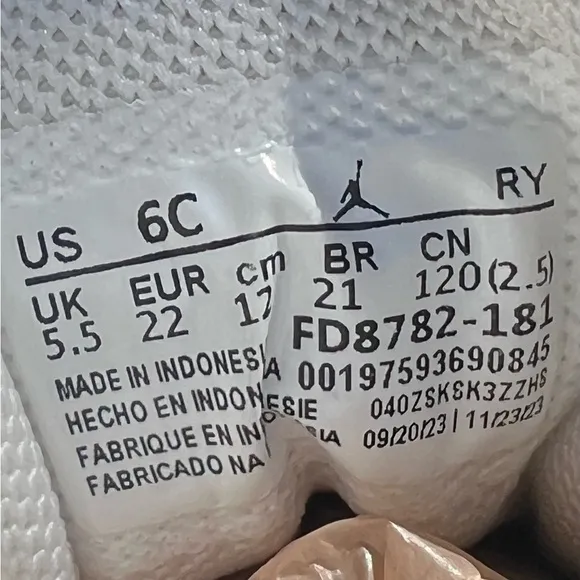 CLEAN Air Jordan 1 Mid size 6c White Laser Toddler shoes 2024