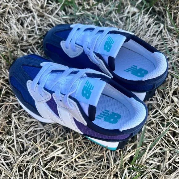 CLEAN New Balance 327 size 8c Toddler Blue Purple Shoes