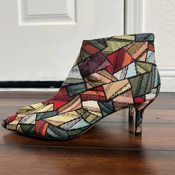 Clizia Ankle Boots size 39 Geometric Pattern Jacquard Upper Art to Wear …
