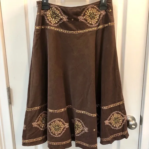 Coco &amp; Tashi Boho Embroidered Midi Skirt Small NEW