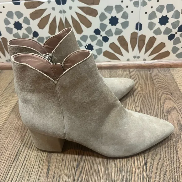 Cole Haan Elyse Bootie - Light Beige Suede - Size 9.5