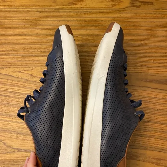 Cole Haan Mens Grandpro Perforated Tennis Sneaker Sz 10.5