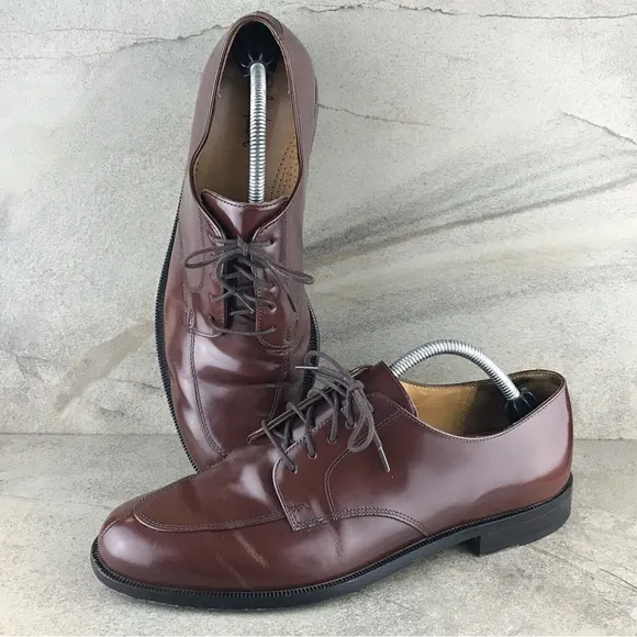 Cole Haan Men’s Lace-up Oxford Dress Shoe in Mahogany size 10.5
