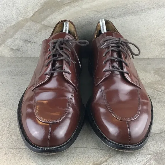 Cole Haan Men’s Lace-up Oxford Dress Shoe in Mahogany size 10.5