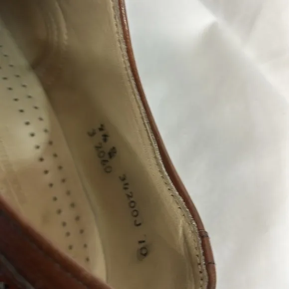 Cole Haan vintage Traditionals Cognac Leather Saddle Shoes size 9 1/2