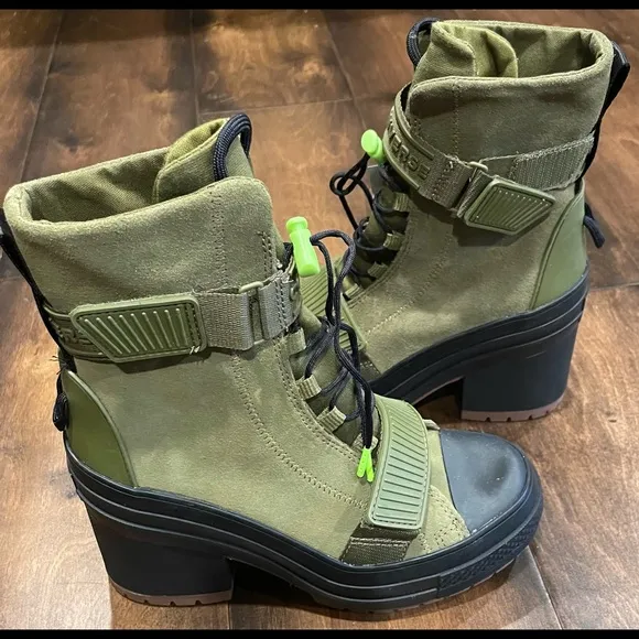 Converse Chuck Taylor® All Star® GR82 Lace-Up Boot NEW