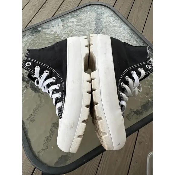 Converse Chuck Taylor All Star Lugged High Top Black Sneakers woman's Size 5.5