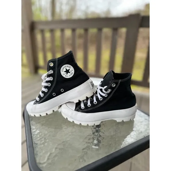 Converse Chuck Taylor All Star Lugged High Top Black Sneakers woman's Size 5.5