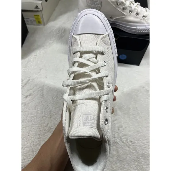 Converse CTAS Malden Street Mid Top Vintage White Sneakers Mens 11.5 Womens 13.5