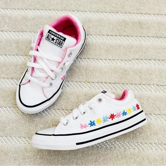 Converse ctas street ox bloom White Sneakers with Colorful Floral design