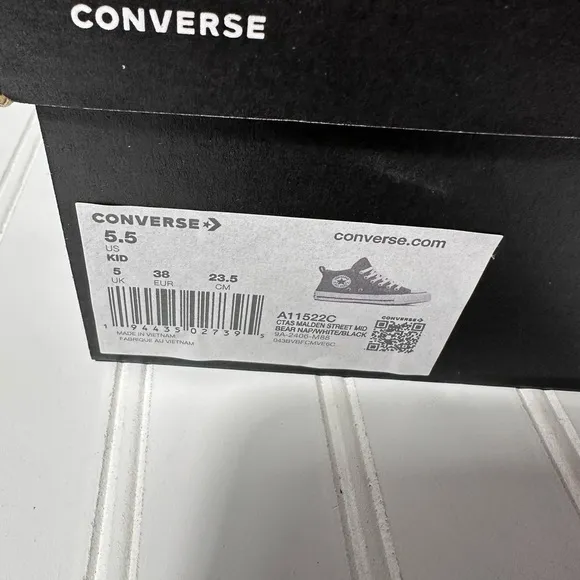 Converse Malden Street mid brown boys shoes 5.5
