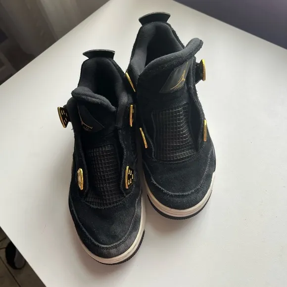 COPY - 2017 Air Jordan 4 Retro “Royalty”