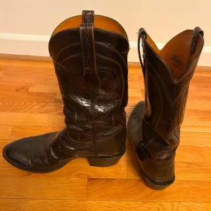 COPY - Vintage Lucchese Classics Handmade Cowboy Boots Men’s 11.5 EE