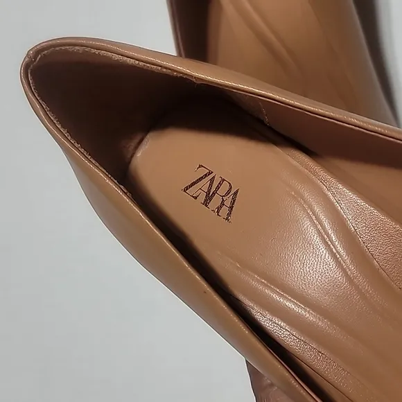 COPY - ZARA BROWN GOLD BUCKLE BLOCK HEELS  POINTED TOE MINIMALIST DRESS SLIP ON…