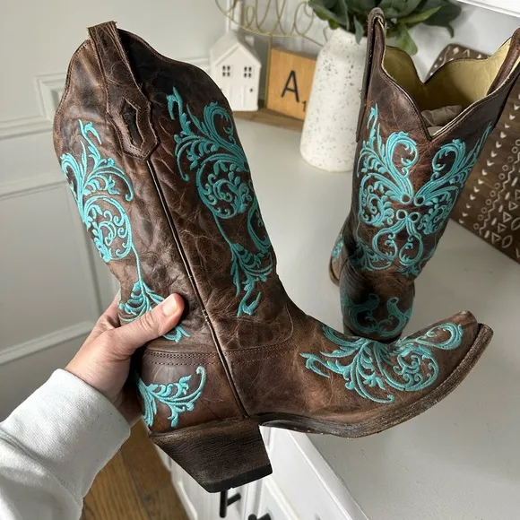 Corral Crackle Brown and Turquoise Embroidered Western Cowboy Boots Wmn Sz 9.5W