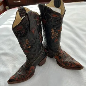 Corral Vintage cowgirl boots