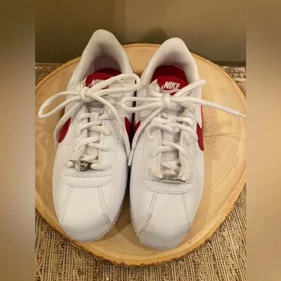 Cortez Basic SL GS Big Kids Shoes Retro White Blue Red 904764-101 Kids 3.5Y New